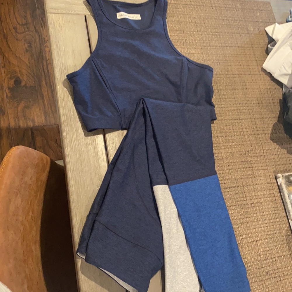 Outdoor Voices Outfit Dipped 7/8 Legging + Crop